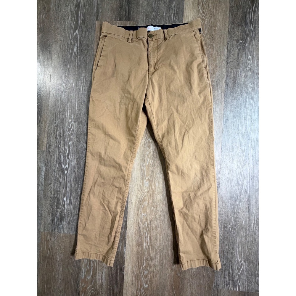 Old Navy Ultimate Tech Slim Pants Mens 32x30 Tan Khaki Built-In Flex Chinos